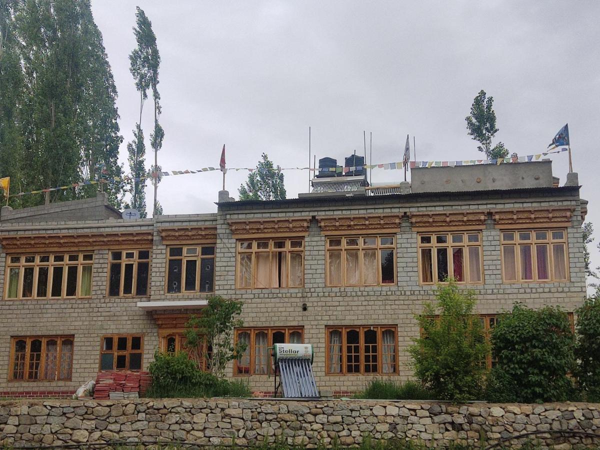Streamlet Homestay Leh Dış mekan fotoğraf